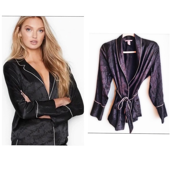 Victoria Secret Satin Robe Short, Black and Baby Pink Trim Size Medium - Picture 1 of 6